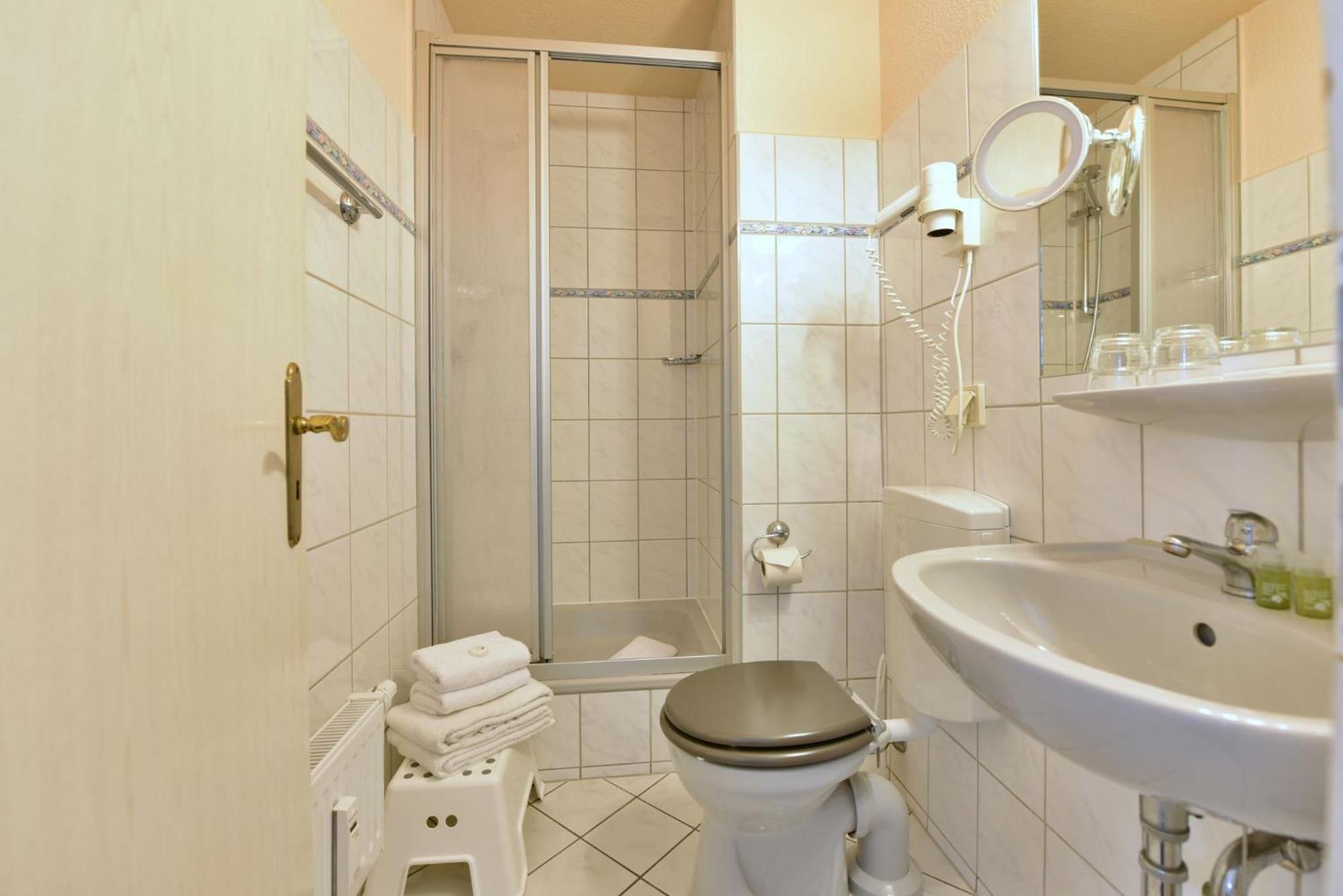 Hotel Meereseck Heringsdorf  Ngoại thất bức ảnh