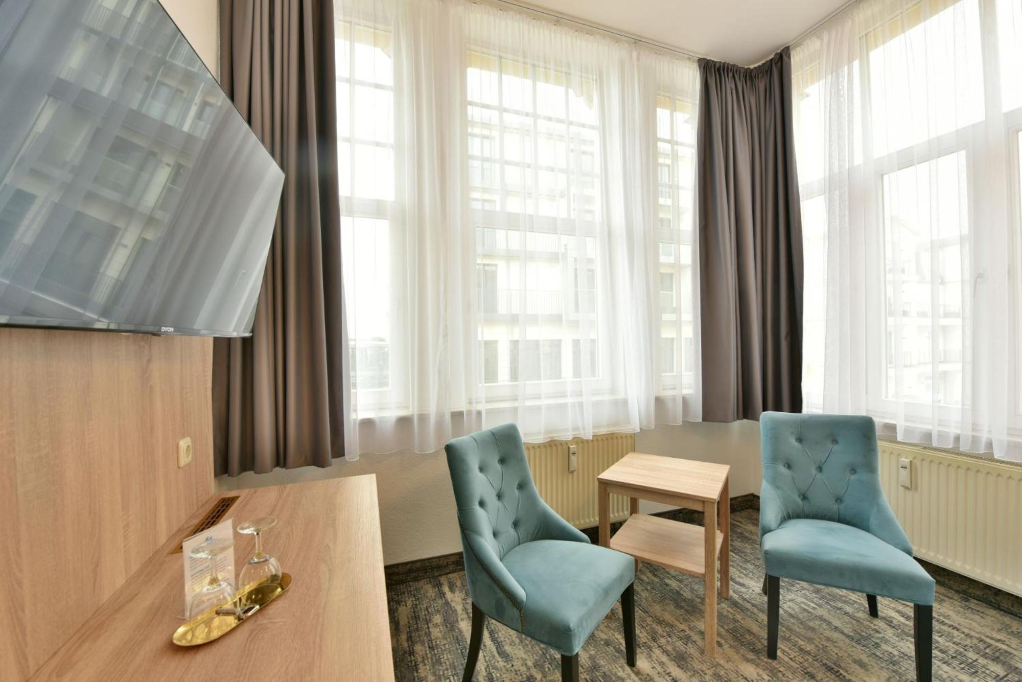 Hotel Meereseck Heringsdorf  Ngoại thất bức ảnh